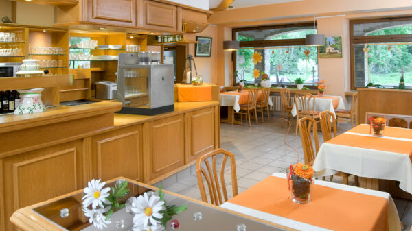 Essenszeiten für Frühstück, Mittagessen und Abendessen