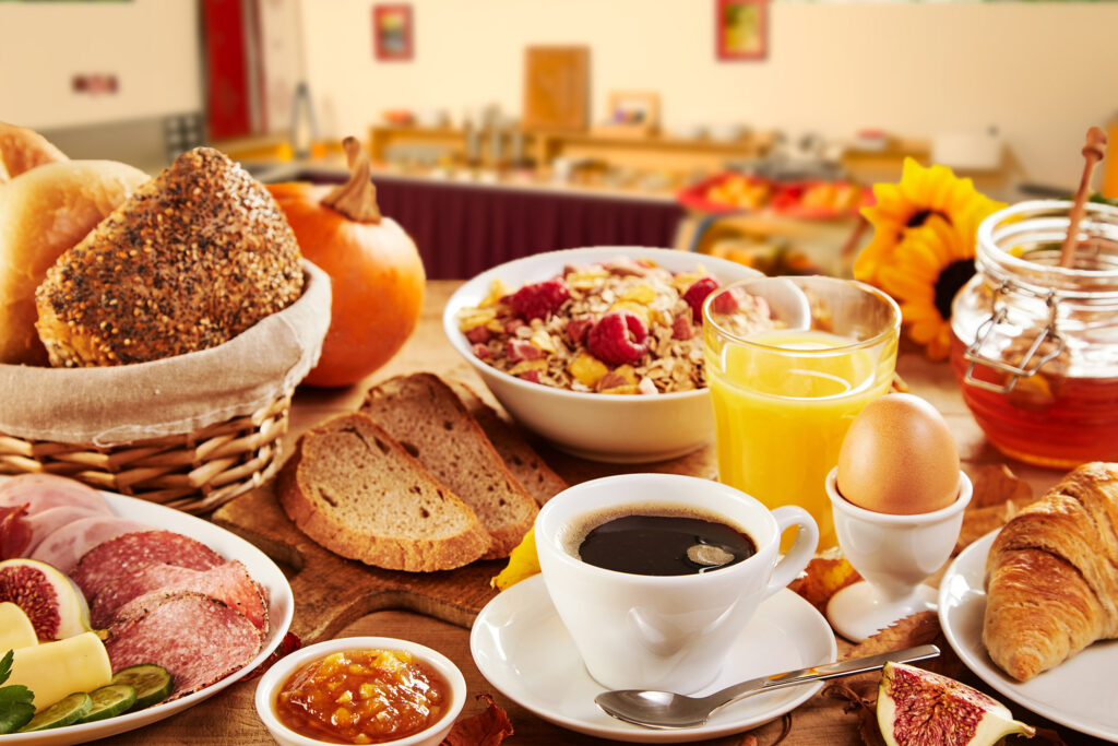 Frühstück im Hotel Restaurant Hauer in Bollendorf